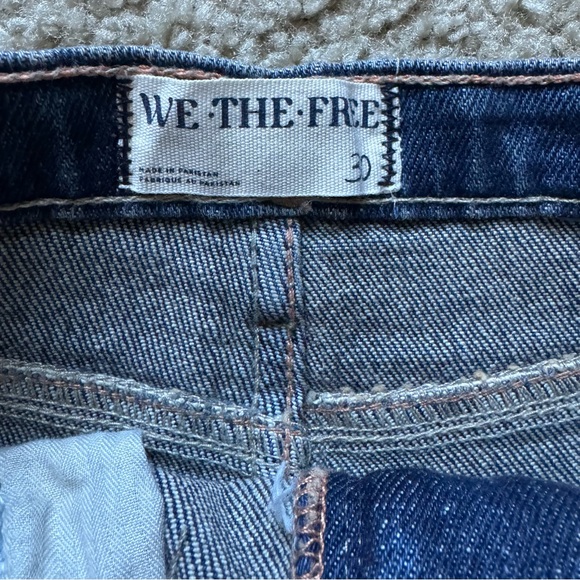 Free People We the Free Sabine Slim Straight Jeans Sz 30 HIBERNATE Blue NWT - Picture 16 of 16